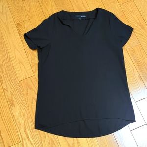 Ro & De Black Hi-Lo Blouse